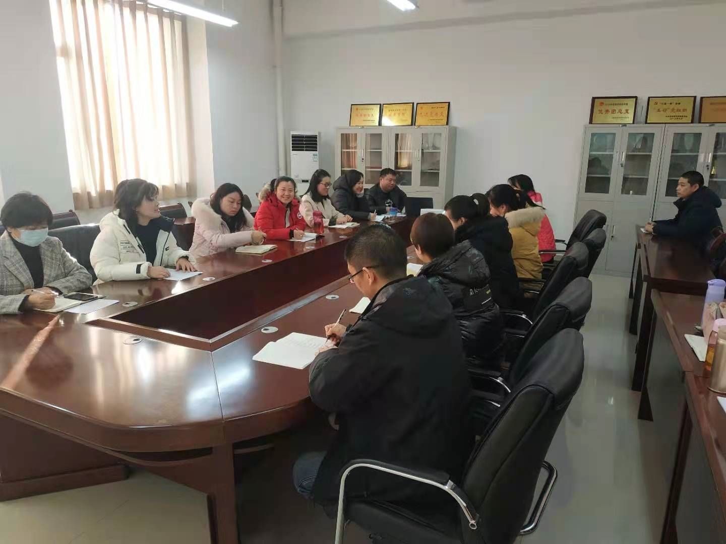 党史座谈会.jpg 党史座谈会.jpg