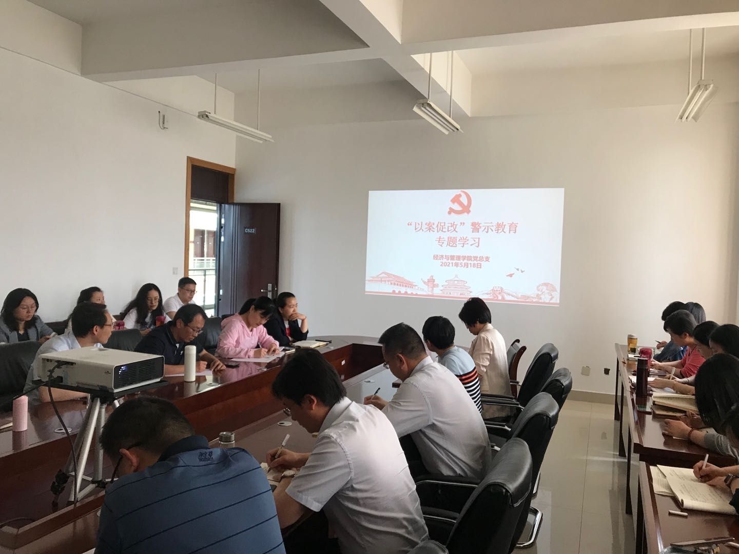 微信图片_202105271118222.jpg 微信图片_202105271118222.jpg