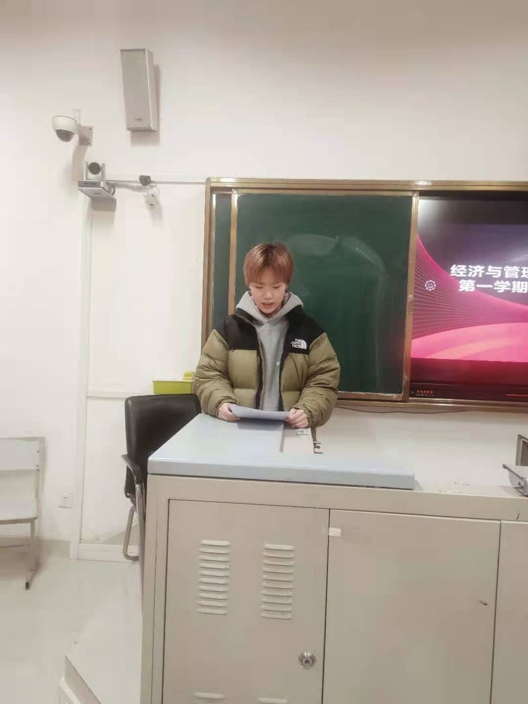 4d8c9c34bc5628fd0709a6724d63393.jpg 4d8c9c34bc5628fd0709a6724d63393.jpg