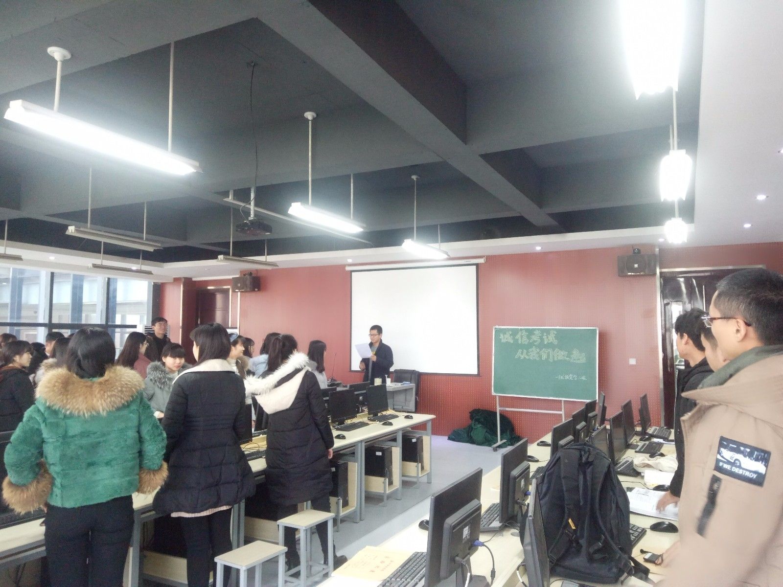 208CF30541A73A49ACE7112E5891044C.jpg 208CF30541A73A49ACE7112E5891044C.jpg