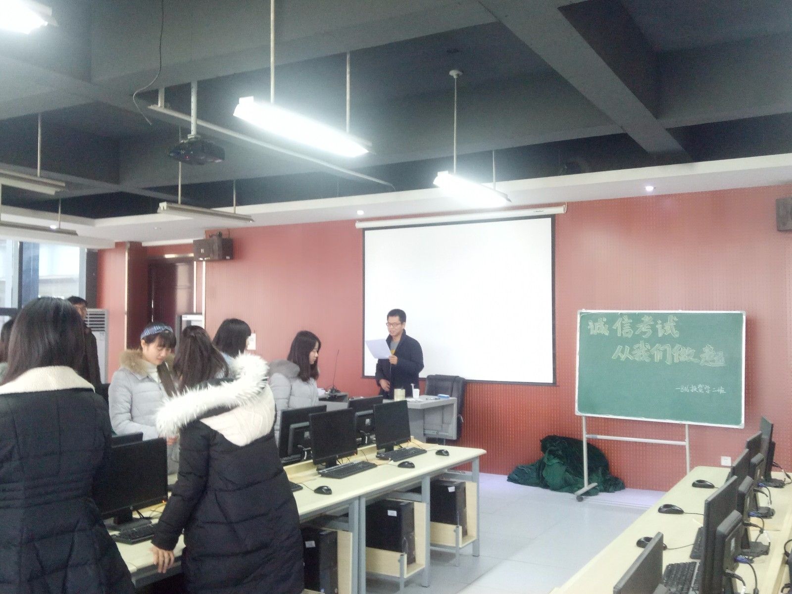 6525681A827814956BBF8282E66562EE.jpg 6525681A827814956BBF8282E66562EE.jpg