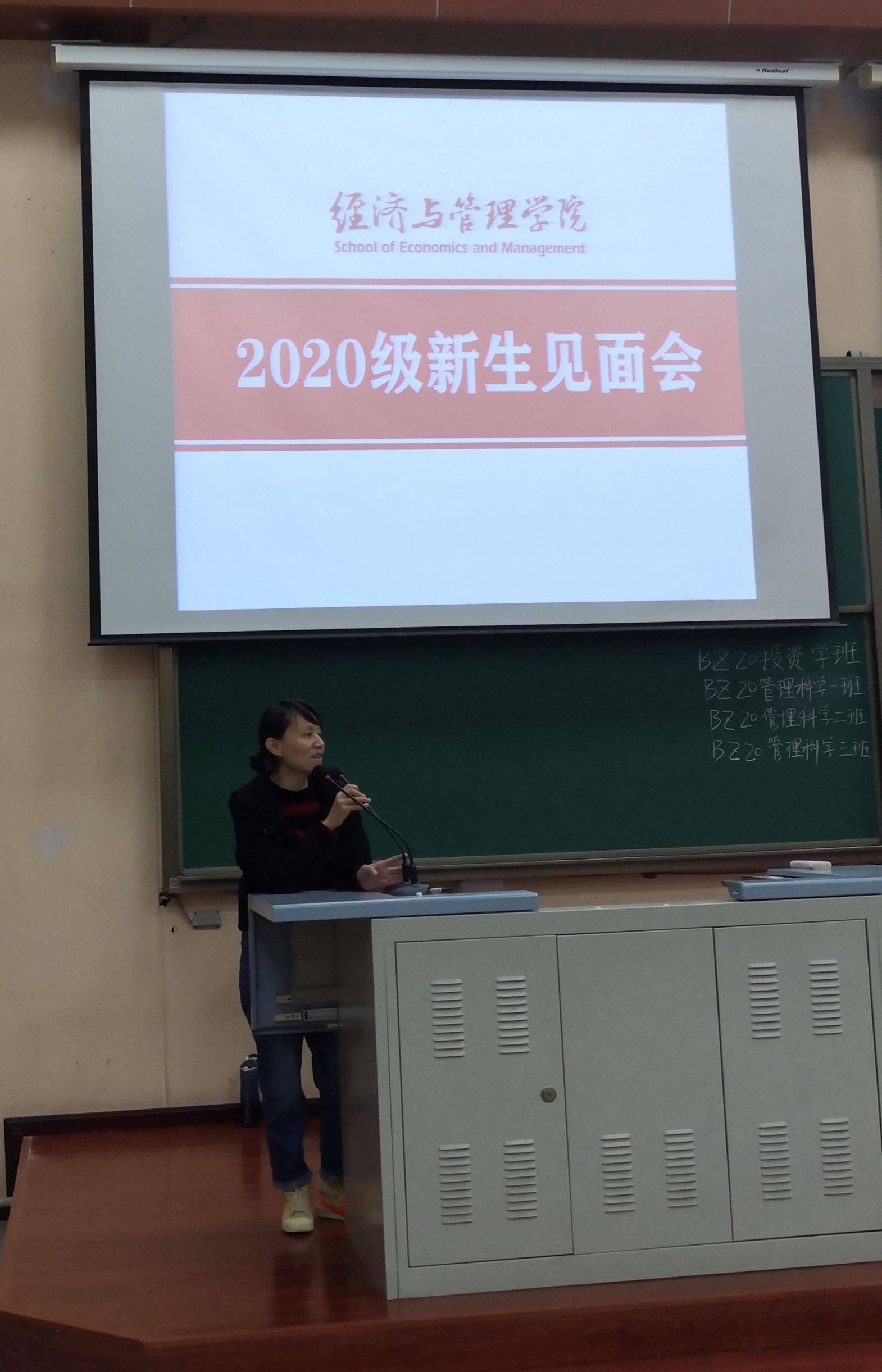 IMG_20201011_191430.jpg IMG_20201011_191430.jpg