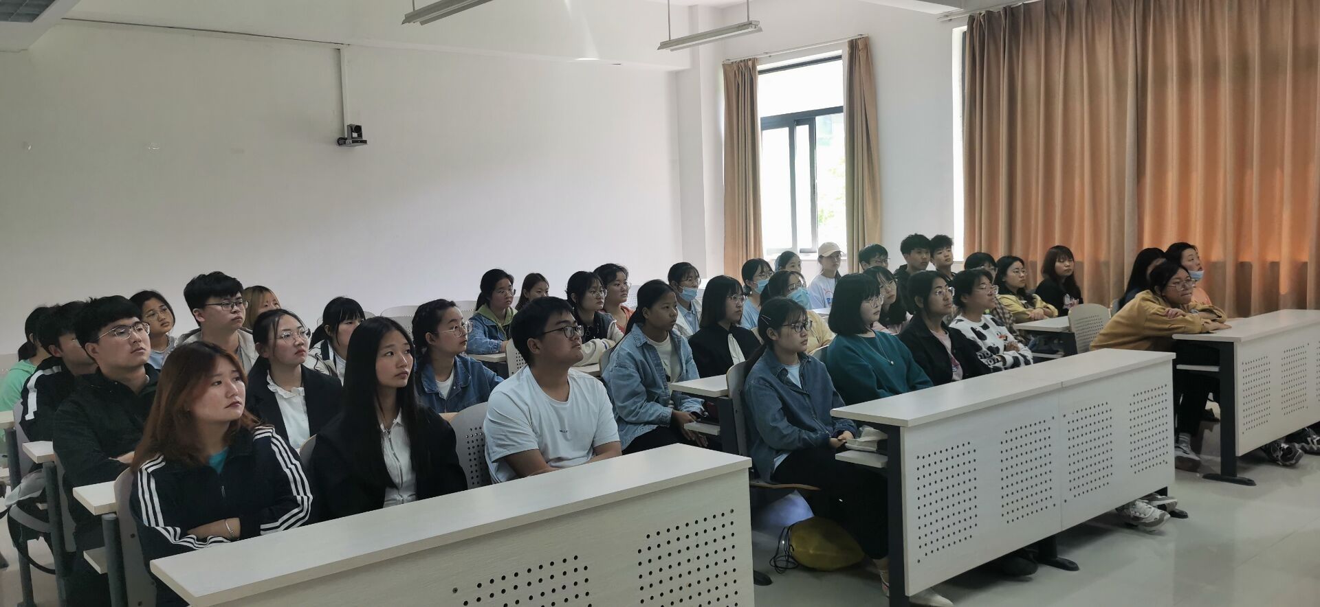 b573c97615393a17fdb571da84b7630.jpg b573c97615393a17fdb571da84b7630.jpg