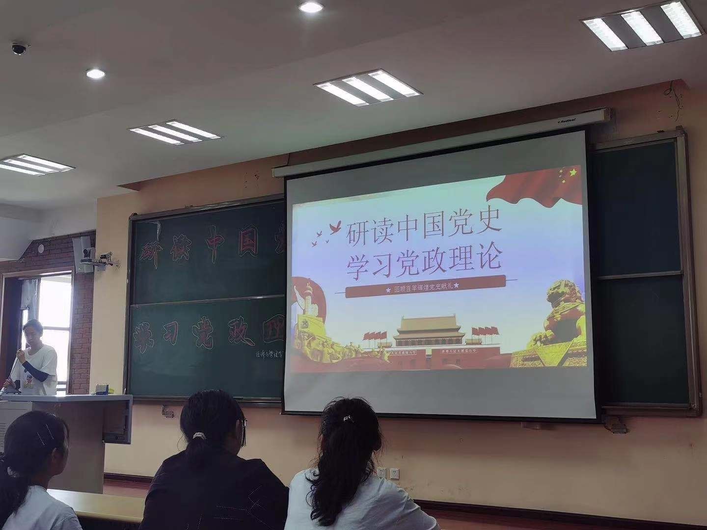 1aa8f1a1c1567dc77beb981baabc13c.jpg 1aa8f1a1c1567dc77beb981baabc13c.jpg