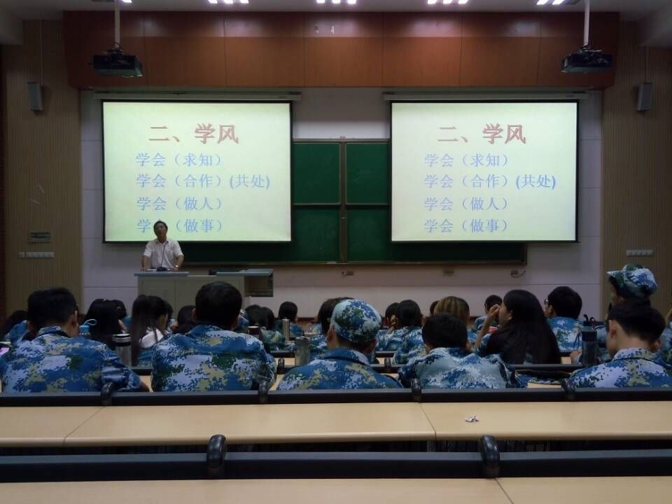 F7B5D5C33D357403136A288C7DEF2E67.jpg F7B5D5C33D357403136A288C7DEF2E67.jpg