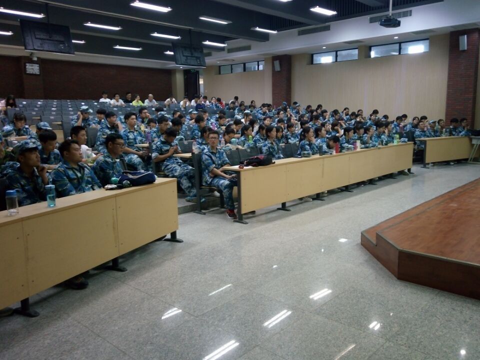 5CC7A316560EAD1E49680371D00200DC.jpg 5CC7A316560EAD1E49680371D00200DC.jpg