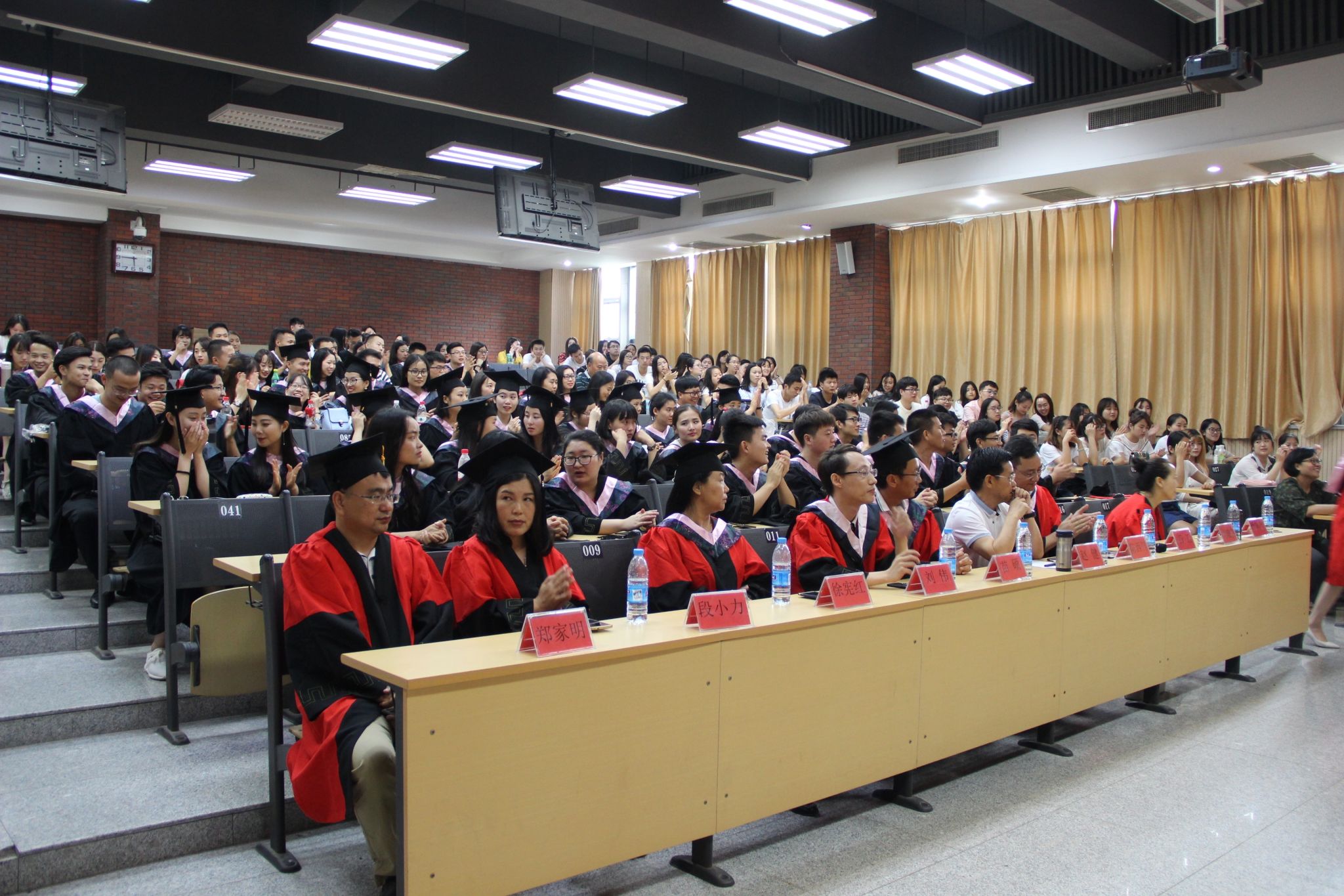 IMG_0054.JPG IMG_0054.JPG