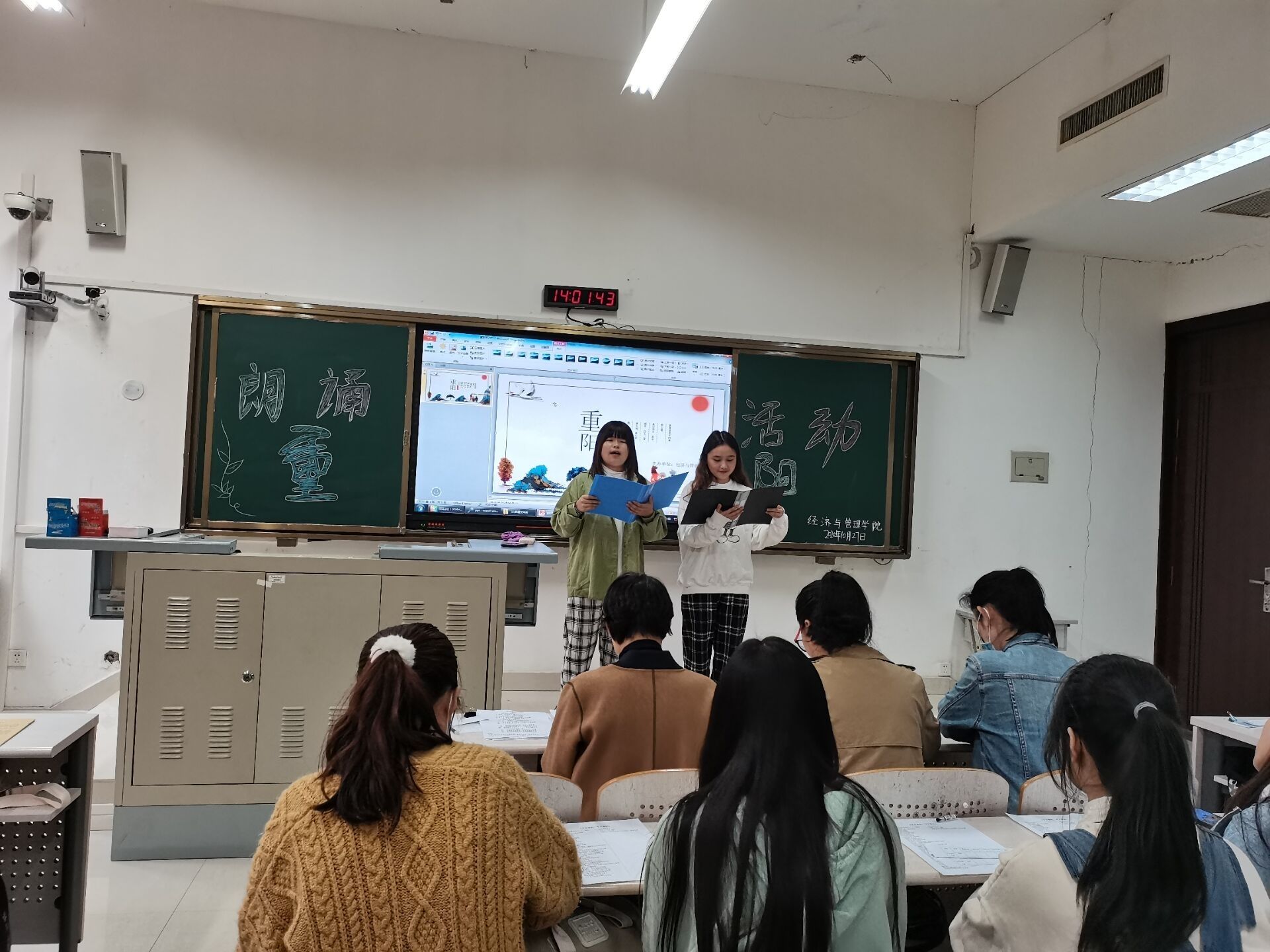 3CAA88B3B6AF75DD90586F7C64340A7D.jpg 3CAA88B3B6AF75DD90586F7C64340A7D.jpg