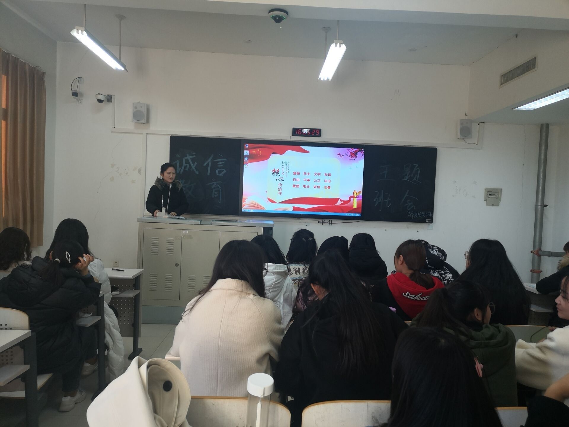 ad55bc773884c7984afdb05b8ec7ae3.jpg ad55bc773884c7984afdb05b8ec7ae3.jpg